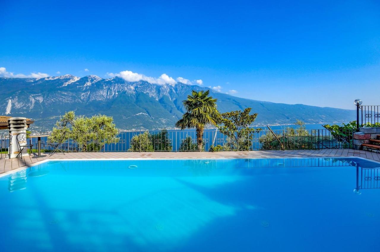 Casa Elka Residence Lake View And Pool By Garda Domus Mea Pieve  Bagian luar foto
