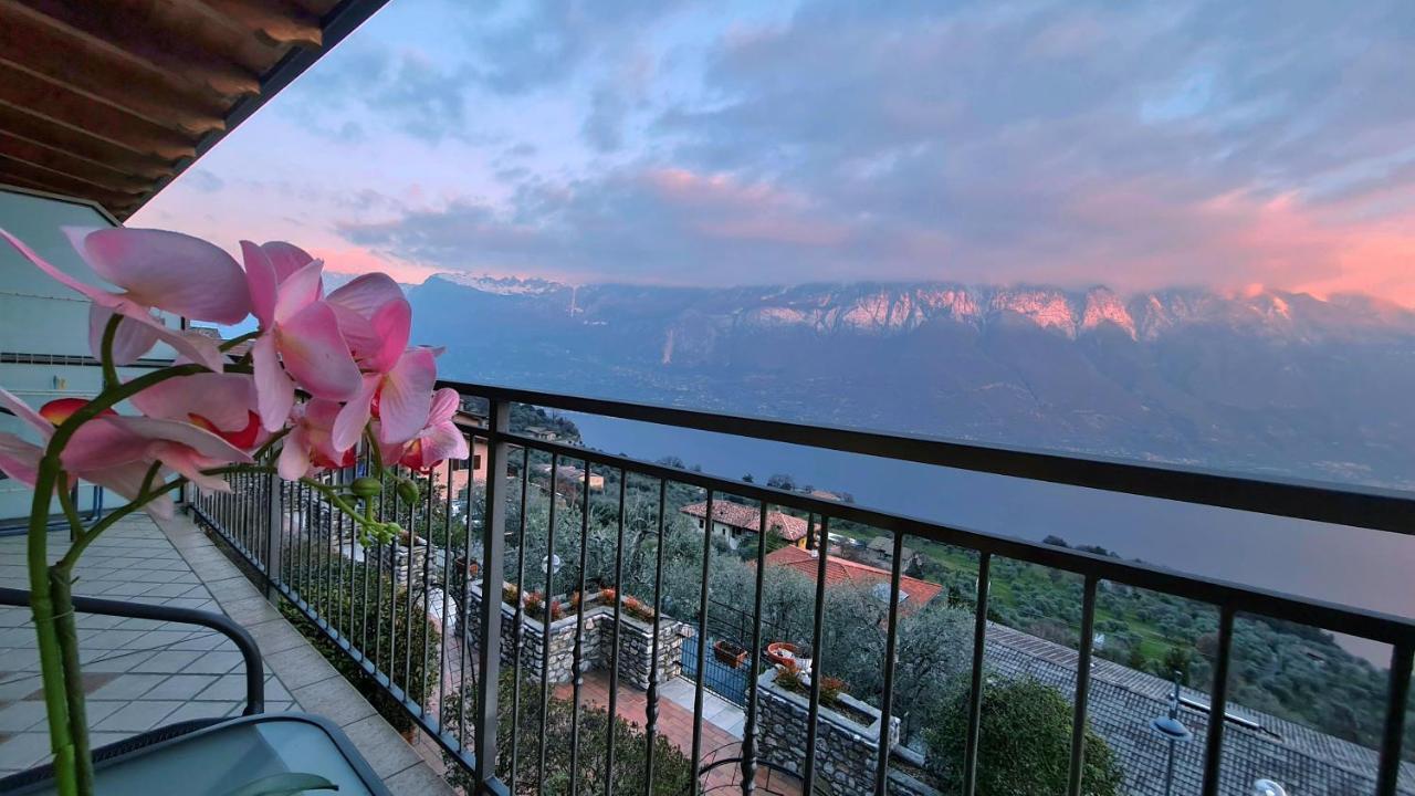 Casa Elka Residence Lake View And Pool By Garda Domus Mea Pieve  Bagian luar foto
