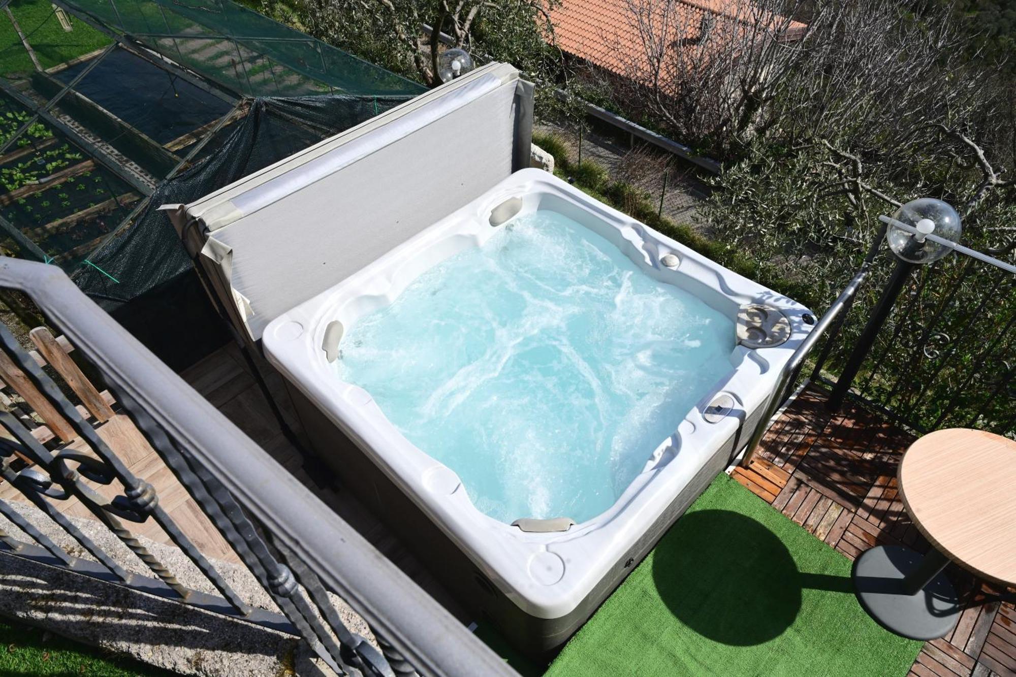 Casa Elka Residence Lake View And Pool By Garda Domus Mea Pieve  Bagian luar foto